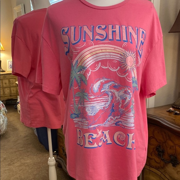 SHEIN Tops - SHEIN Pink Graphic Oversized Tee - Size S